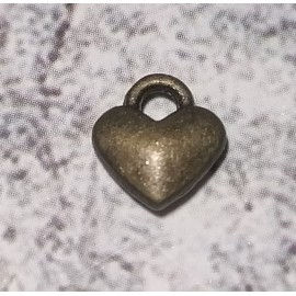 Pici szív fityegő - antikolt bronz
