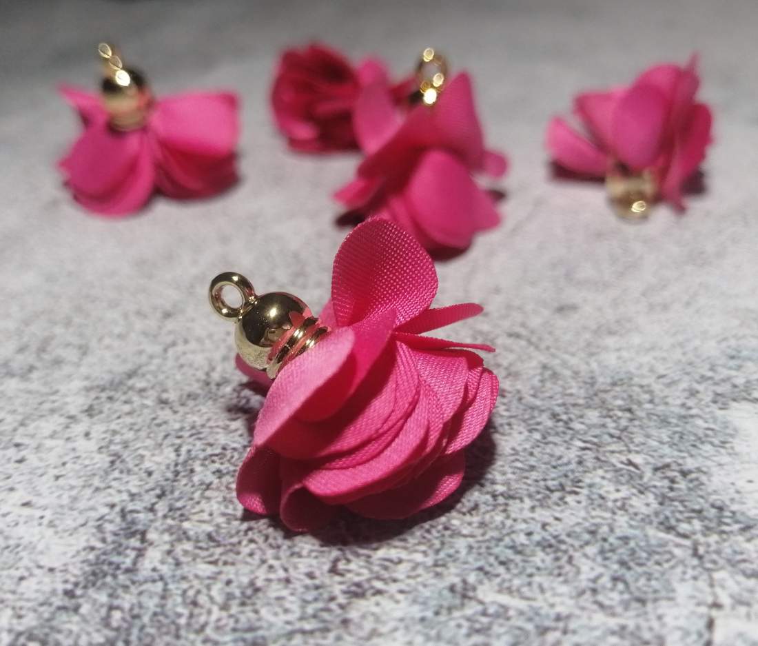 Virág alakú bojt - pink